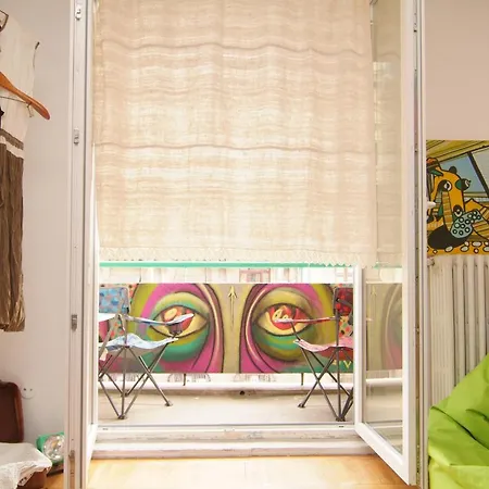 Traditional Romanian Studio - Old Town *